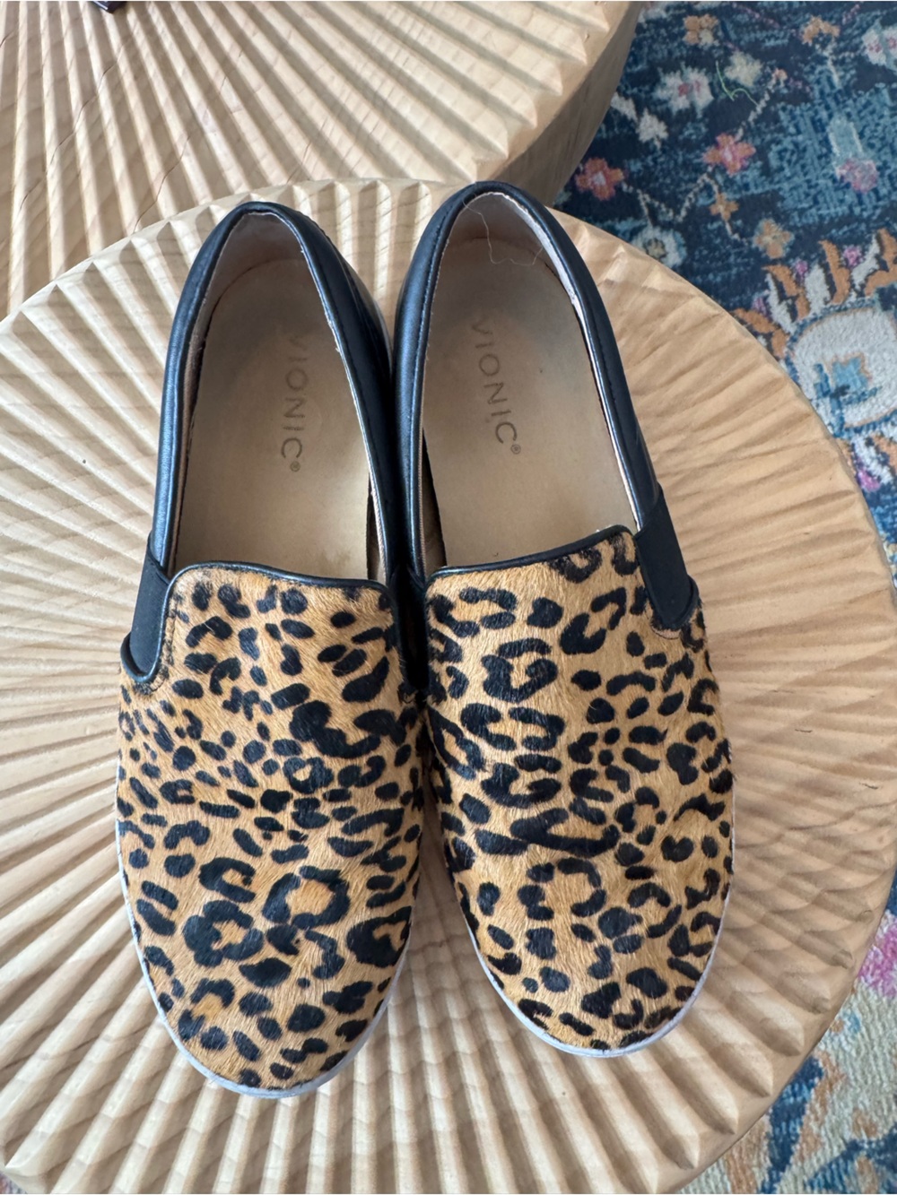 Vionic Demetra Slip On Sneaker Tan Pony Hair Leopard Size 8 - Picture 3 of 11